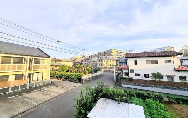 �_�ސ쌧����s�P�s1���ڂ̐V�z��ˌ��Ă̏Z�˂���̒��]�ʐ^