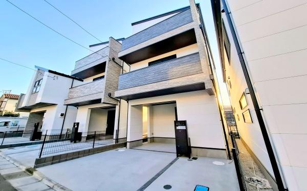 �_�ސ쌧����s�P�s1���ڂ̐V�z��ˌ��Ă̌��n�O�ώʐ^