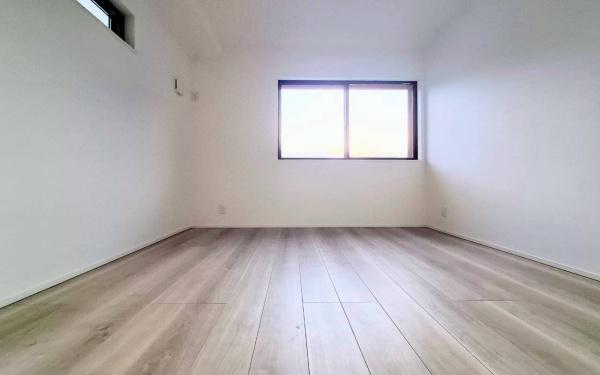 �_�ސ쌧����s�P�s1���ڂ̐V�z��ˌ��Ă̗m��