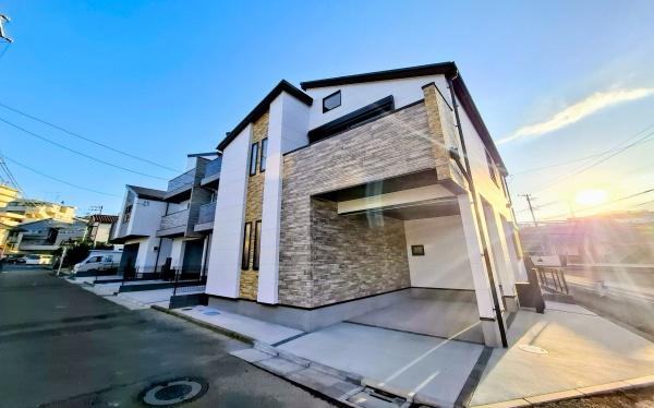 �_�ސ쌧����s�P�s1���ڂ̐V�z��ˌ��Ă̌��n�O�ώʐ^