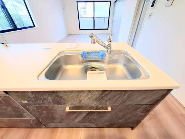 �_�ސ쌧����s�P�s1���ڂ̐V�z��ˌ��ẴL�b�`��