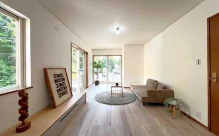 �_�ސ쌧���l�s�_�ސ�揼����2���ڂ̒��È�ˌ��Ẵ��r���O