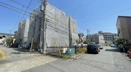 �_�ސ쌧���q�s��D4���ڂ̐V�z��ˌ��Ă̂��̑����n