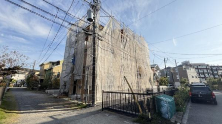 �_�ސ쌧���q�s��D4���ڂ̐V�z��ˌ��Ă̂��̑����n