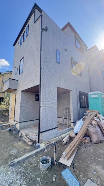 �_�ސ쌧���q�s��D4���ڂ̐V�z��ˌ��Ă̂��̑����n