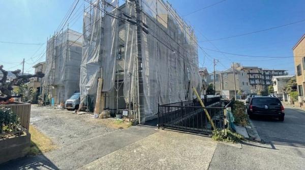 �_�ސ쌧���q�s��D4���ڂ̐V�z��ˌ��Ă̂��̑����n