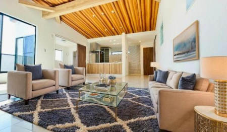 �_�ސ쌧���l�s�t��������u4���ڂ̐V�z��ˌ��Ẵ��r���O