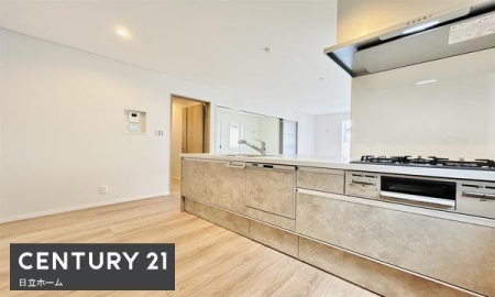 �_�ސ쌧���l�s���J��܊іڒ��̐V�z��ˌ��ẴL�b�`��