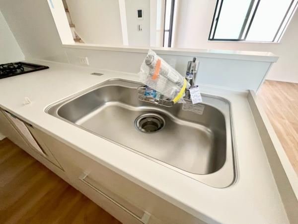 �_�ސ쌧���q�s���ܒJ2���ڂ̐V�z��ˌ��ẴL�b�`��