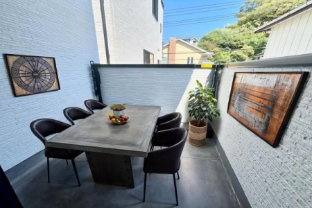 �_�ސ쌧���q�s���ܒJ2���ڂ̐V�z��ˌ��Ẵo���R�j�[