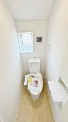 �_�ސ쌧���l�s�΋��R3���ڂ̐V�z��ˌ��Ẵg�C��
