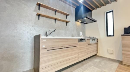 �_�ސ쌧���l�s�_�ސ��_�V�ؑ�̐V�z��ˌ��ẴL�b�`��