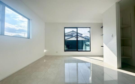 �����s���c�s���ʐ�w��2���ڂ̐V�z��ˌ��Ă̗m��