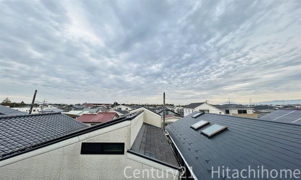 �_�ސ쌧���l�s��撆�c��5���ڂ̐V�z��ˌ��Ă̏Z�˂���̒��]�ʐ^