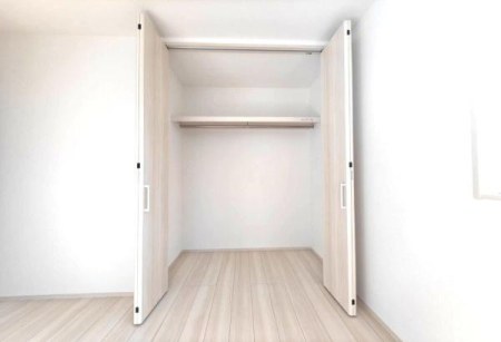 �_�ސ쌧���l�s�΋�k���񒬂̐V�z��ˌ��Ă̎��[