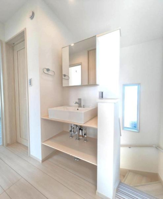 �_�ސ쌧���l�s�΋�k���񒬂̐V�z��ˌ��Ă̐��ʑ�E���ʏ�