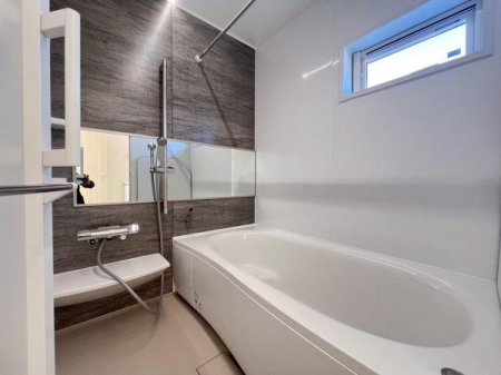 �_�ސ쌧���l�s�΋�k���񒬂̐V�z��ˌ��Ă̗���