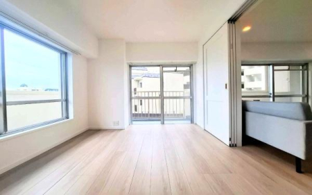 �_�ސ쌧���l�s�_�ސ�揼����4���ڂ̒��Ã}���V�����̐Q��