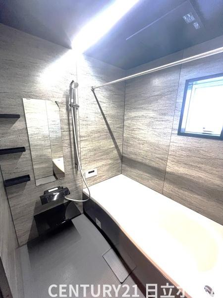 �_�ސ쌧���s��������P�u6���ڂ̐V�z��ˌ��Ă̗���