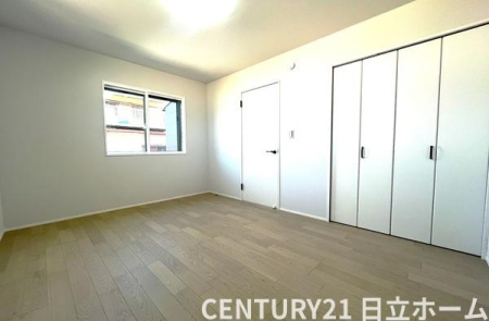 �_�ސ쌧���s��������P�u6���ڂ̐V�z��ˌ��Ă̐Q��