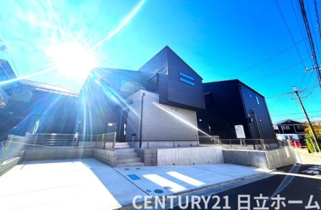 �_�ސ쌧���s��������P�u6���ڂ̐V�z��ˌ��Ă̑O�ʓ��H�܂ތ��n�ʐ^