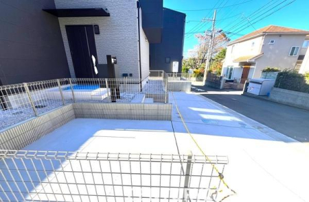 �_�ސ쌧���s��������P�u6���ڂ̐V�z��ˌ��Ă̒��ԏ�