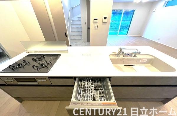 �_�ސ쌧���s��������P�u6���ڂ̐V�z��ˌ��ẴL�b�`��