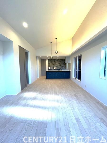 �_�ސ쌧���s��������P�u6���ڂ̐V�z��ˌ��Ẵ��r���O