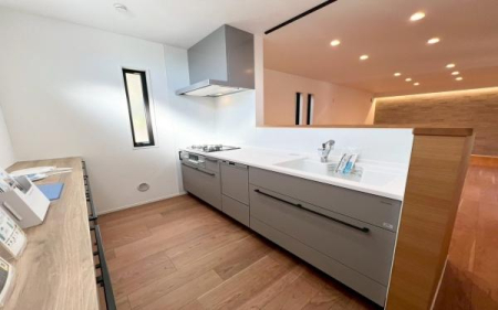 �_�ސ쌧���q�s�򖾎�4���ڂ̐V�z��ˌ��ẴL�b�`��