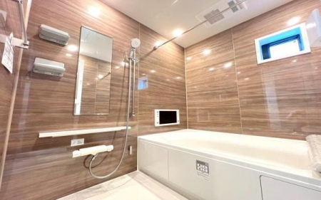 �_�ސ쌧���l�s���攒��6���ڂ̐V�z��ˌ��Ă̗���