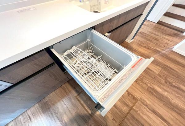 �_�ސ쌧���l�s���攒��6���ڂ̐V�z��ˌ��ẴL�b�`��