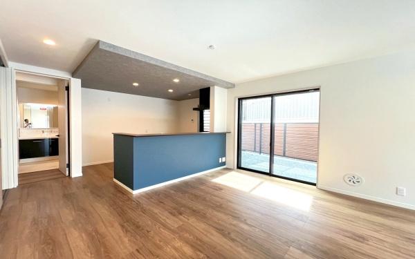 �_�ސ쌧���l�s���攒��6���ڂ̐V�z��ˌ��ẴL�b�`��