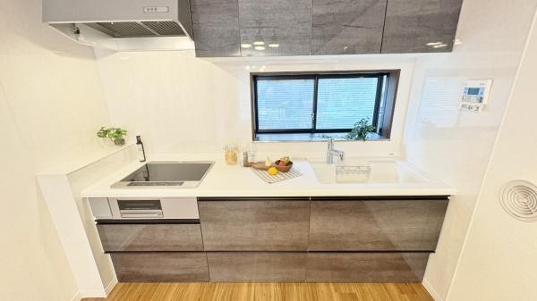 �_�ސ쌧���l�s���O�t��̒��È�ˌ��ẴL�b�`��