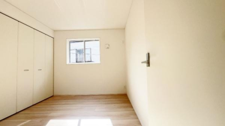 �_�ސ쌧���l�s����s�򒬂̐V�z��ˌ��Ă̗m��