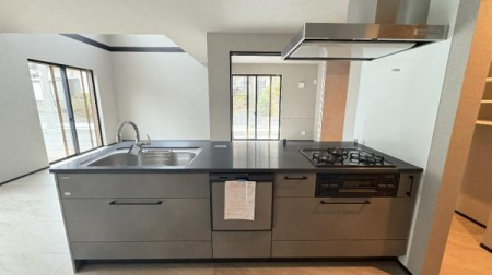 �_�ސ쌧���l�s�t���꒬�̐V�z��ˌ��ẴL�b�`��