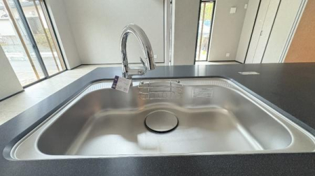 �_�ސ쌧���l�s�t���꒬�̐V�z��ˌ��ẴL�b�`��