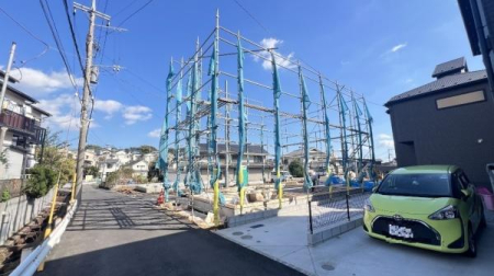 �_�ސ쌧���l�s�t���꒬�̐V�z��ˌ��Ă̂��̑����n