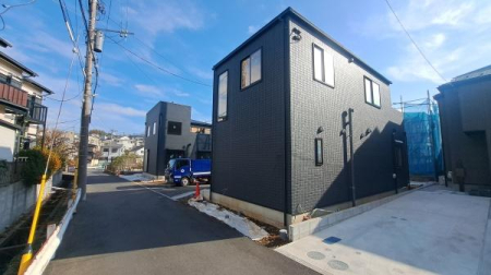 �_�ސ쌧���l�s�t���꒬�̐V�z��ˌ��Ă̂��̑����n