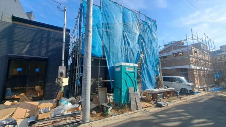 �_�ސ쌧���l�s�t���꒬�̐V�z��ˌ��Ă̂��̑����n