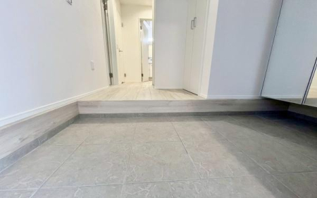 �_�ސ쌧���s����哇5���ڂ̐V�z��ˌ��Ă̌���