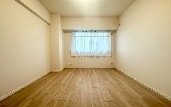 �_�ސ쌧���s�����扪��1���ڂ̒��Ã}���V�����̐Q��