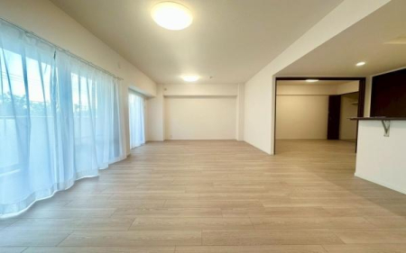 �_�ސ쌧���s�����扪��1���ڂ̒��Ã}���V�����̃��r���O