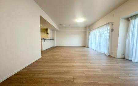 �_�ސ쌧���s�����扪��1���ڂ̒��Ã}���V�����̃��r���O