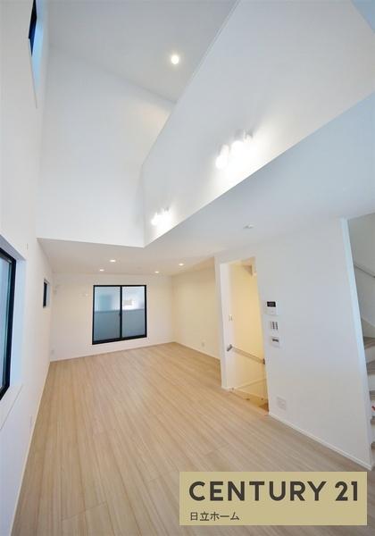 �_�ސ쌧���s���撆��2���ڂ̐V�z��ˌ��Ẵ��r���O