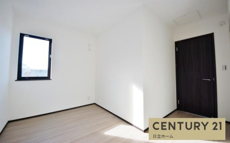 �_�ސ쌧���s���撆��2���ڂ̐V�z��ˌ��Ă̎q������