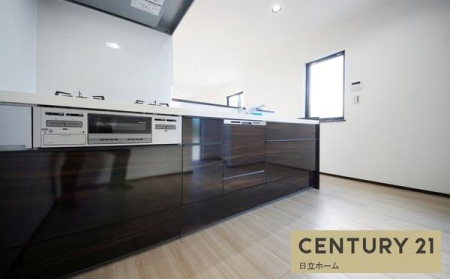 �_�ސ쌧���s���撆��2���ڂ̐V�z��ˌ��ẴL�b�`��