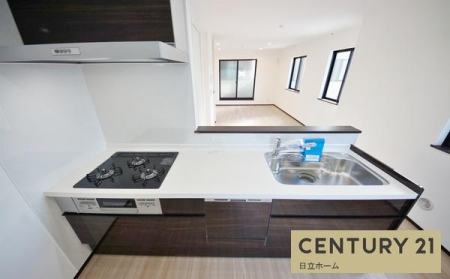 �_�ސ쌧���s���撆��2���ڂ̐V�z��ˌ��ẴL�b�`��