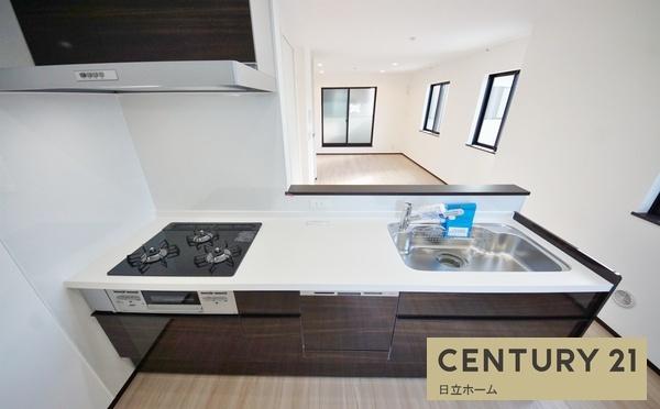 �_�ސ쌧���s���撆��2���ڂ̐V�z��ˌ��ẴL�b�`��