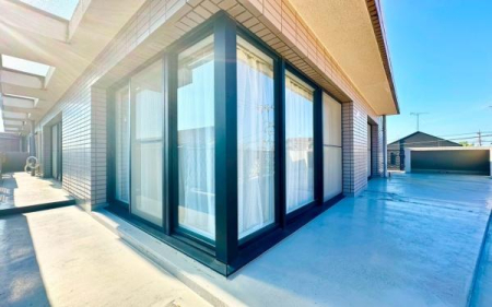 �_�ސ쌧���s������h�͌�5���ڂ̒��Ã}���V�����̃o���R�j�[