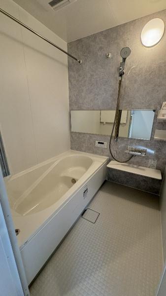 �_�ސ쌧���l�s�˒ˋ扺�q�c���̐V�z��ˌ��Ă̗���